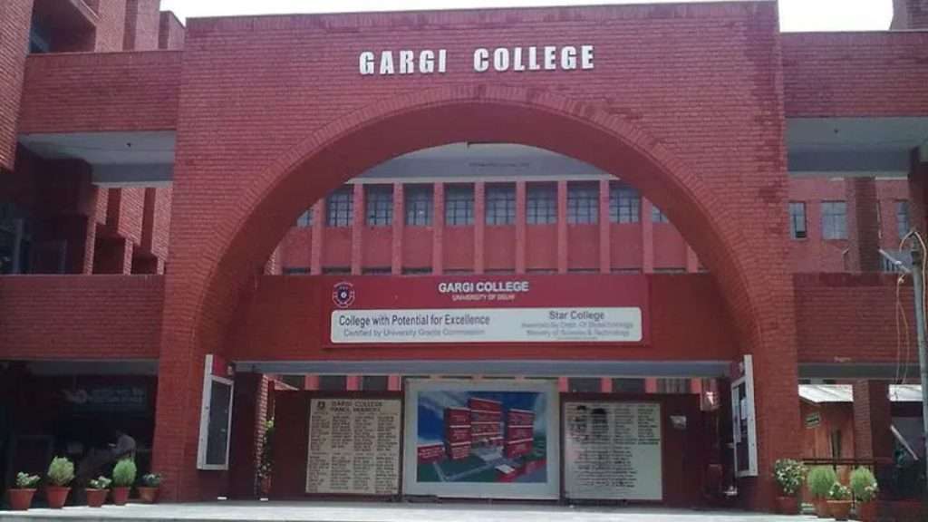 Gargi-College-Top-10-Women-Colleges-of-Delhi-University-2023-inhindiwise